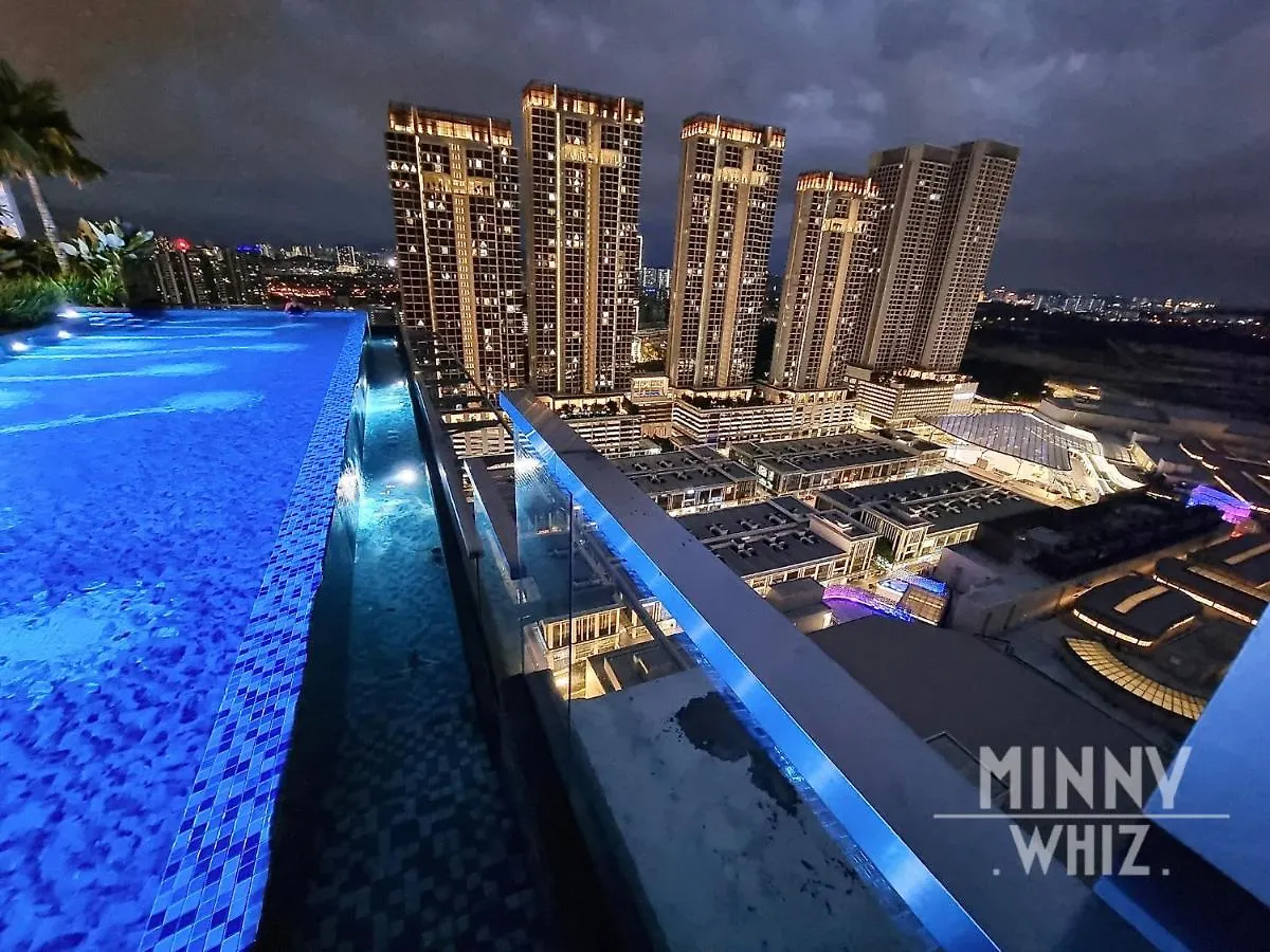 Skypool Revo Near Stadium Bukit Jalil Ls21 吉隆坡 马来西亚